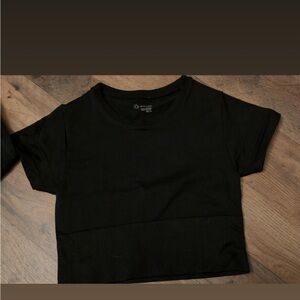 Arie Black T-Shirt